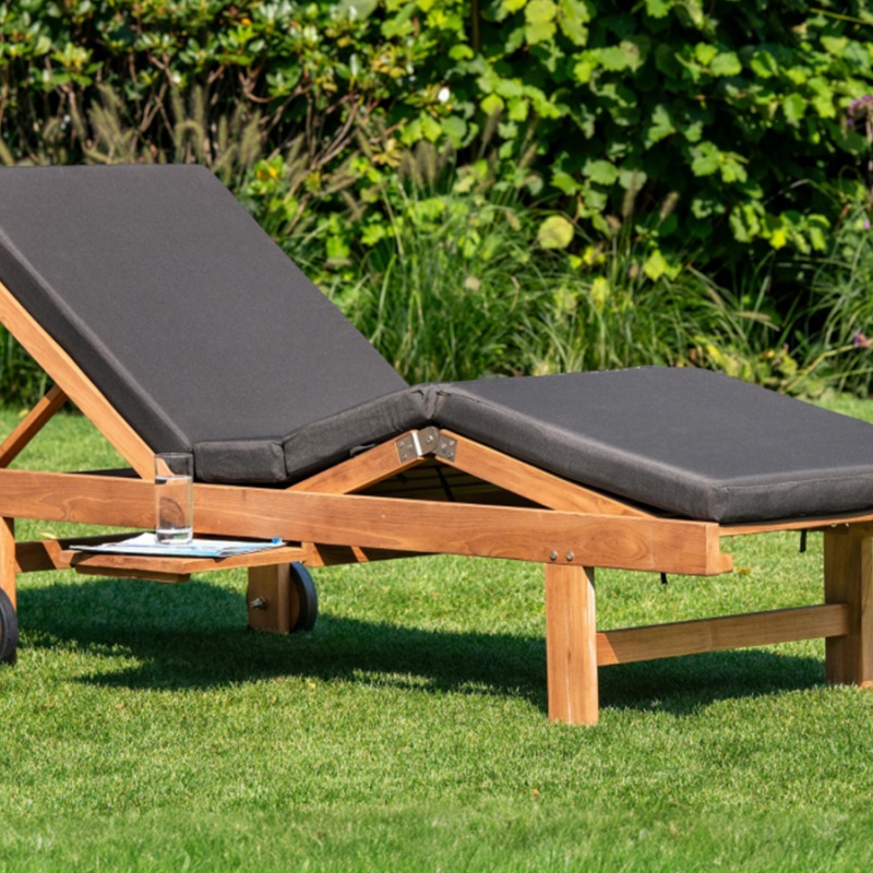 Tuindeco Teak Sunlounger Wembley